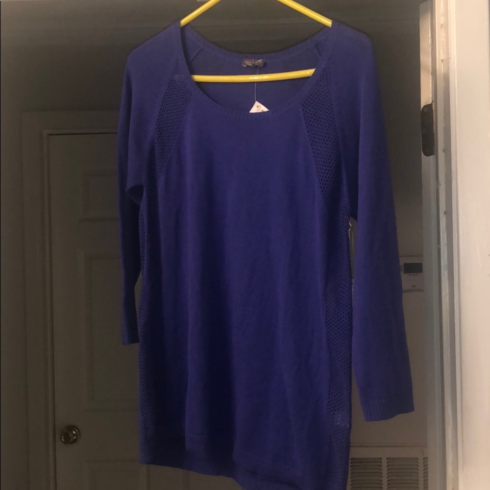 Lila P 3/4 sleeve light sweater